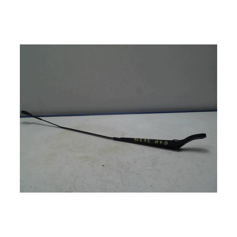 Bras essuie glace avant droit CITROEN BERLINGO 2 PHASE 1 d’occasion
