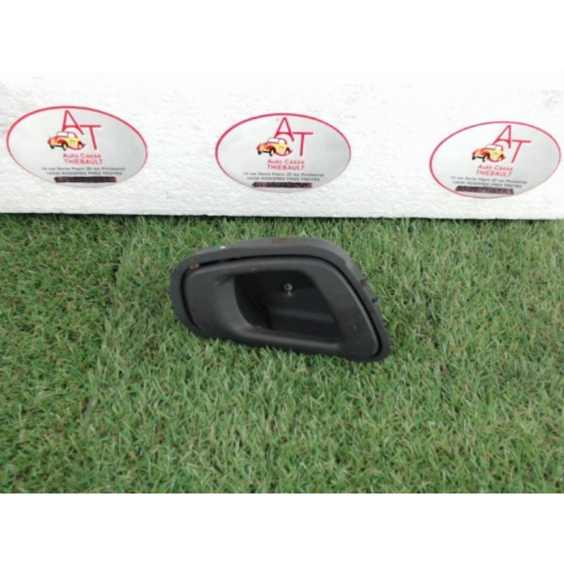 Poignee interieur avant droit CHEVROLET SPARK PHASE 1 d’occasion