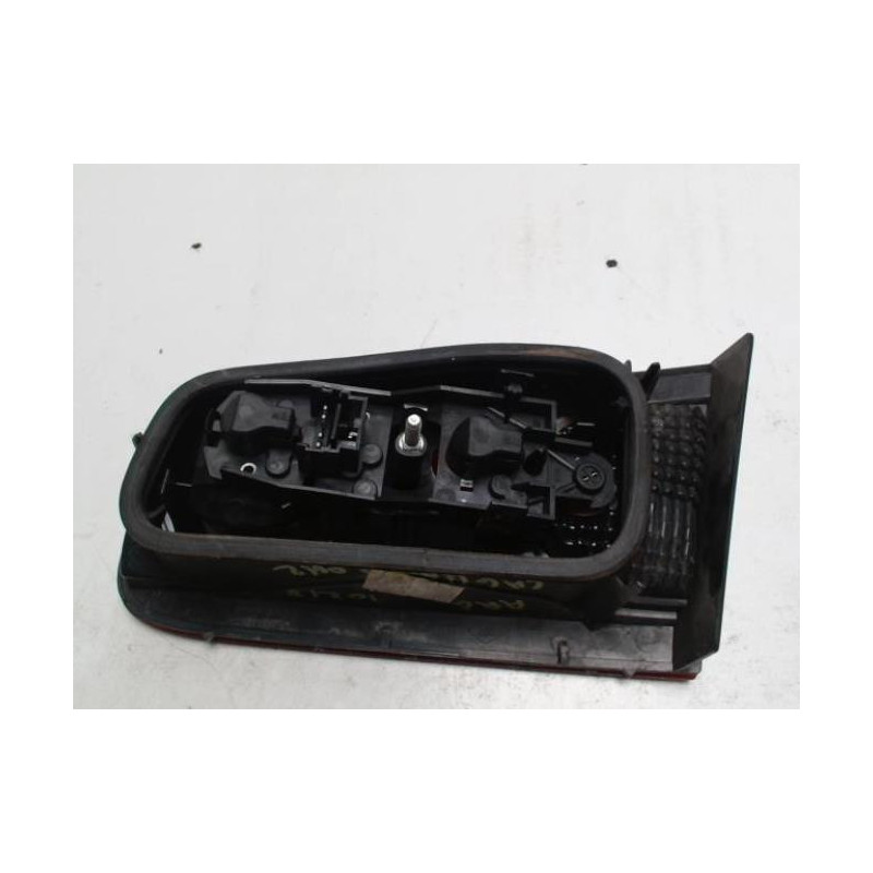 Feu arriere principal gauche (feux) RENAULT LAGUNA 2 PHASE 2 d’occasion
