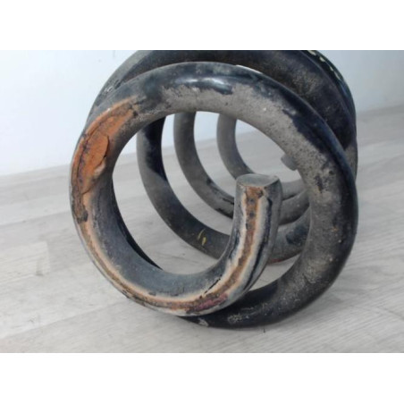 Ressort de suspension avant RENAULT MASTER 2 PHASE 1 d’occasion