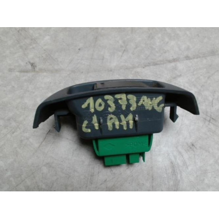 Interrupteur de leve vitre avant gauche CITROEN C1 1 PHASE 1 d’occasion