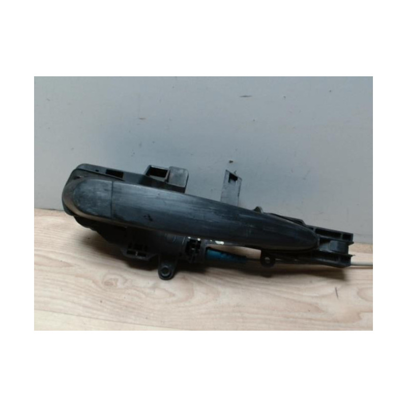 Poignee porte arriere gauche BMW SERIE 1 E87 PHASE 1 d’occasion