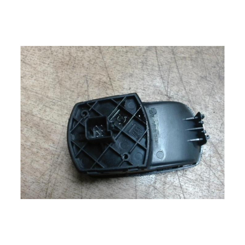 Interrupteur de leve vitre avant droit OPEL CORSA D PHASE 1 d’occasion