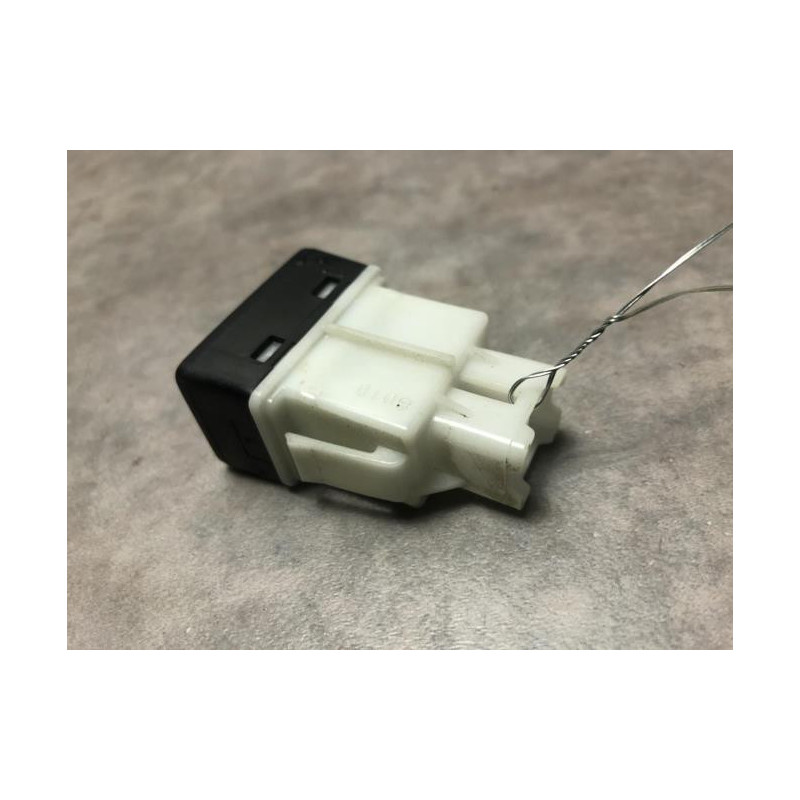 Commande de reglage hauteur de phare SUZUKI SWIFT 3 d’occasion