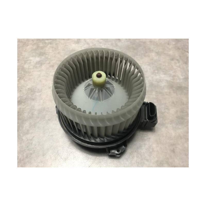 Ventilateur chauffage SUZUKI SWIFT 3 d’occasion