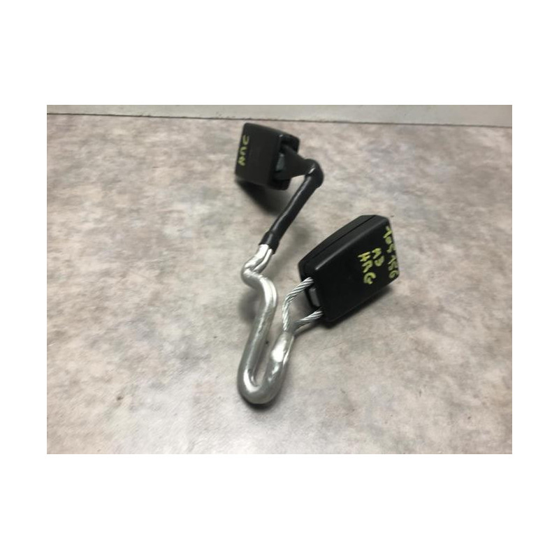 Attache ceinture arriere gauche AUDI A3 2 SPORTBACK PHASE 1 d’occasion