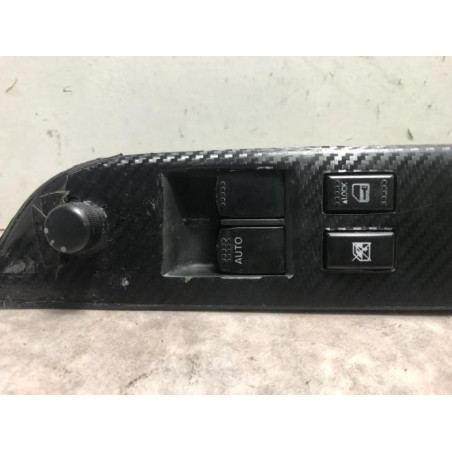 Interrupteur de leve vitre avant gauche SUZUKI SWIFT 3 d’occasion
