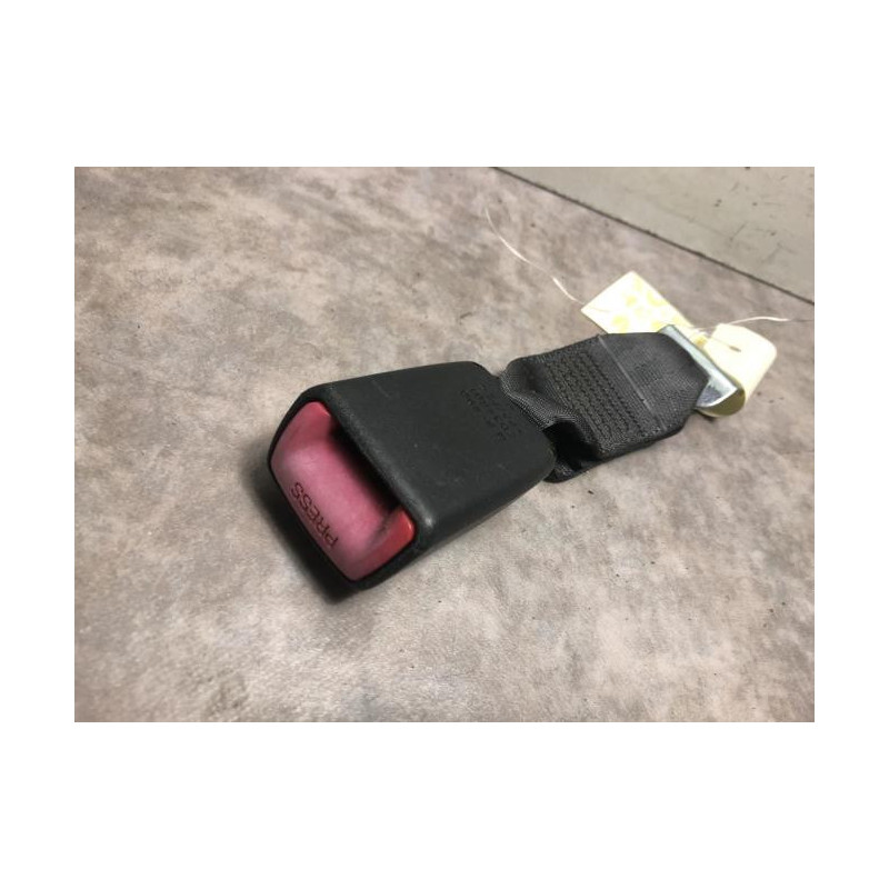 Attache ceinture arriere centrale SUZUKI SWIFT 3 d’occasion