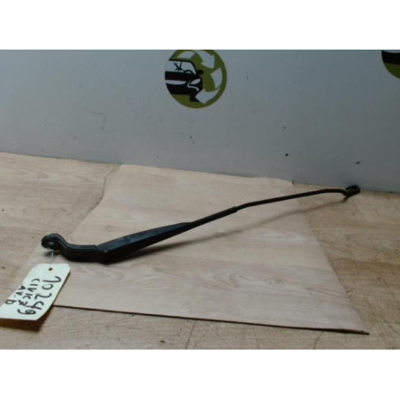 Bras essuie glace avant droit HONDA CIVIC 7 PHASE 1 d’occasion