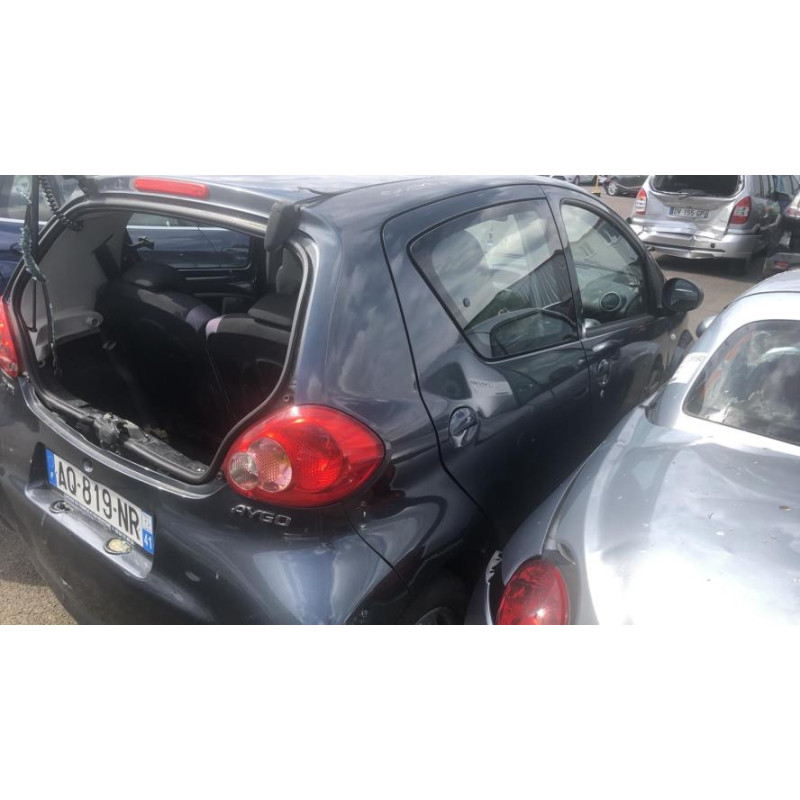 Feu arriere principal droit (feux) TOYOTA AYGO 1 PHASE 1 d’occasion