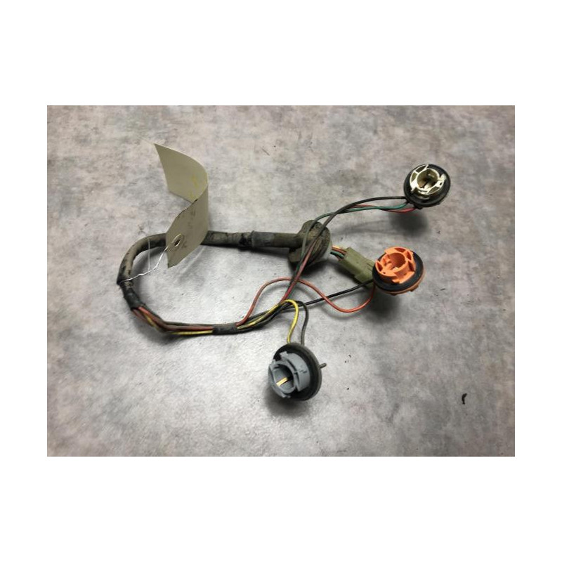 Platine feu arriere droit SUZUKI SWIFT 3 d’occasion