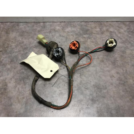 Platine feu arriere gauche SUZUKI SWIFT 3 d’occasion