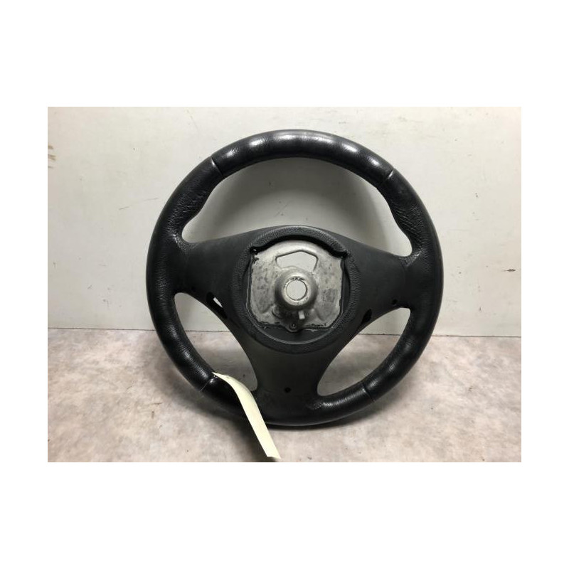 Volant BMW SERIE 1 E87 PHASE 2 d’occasion
