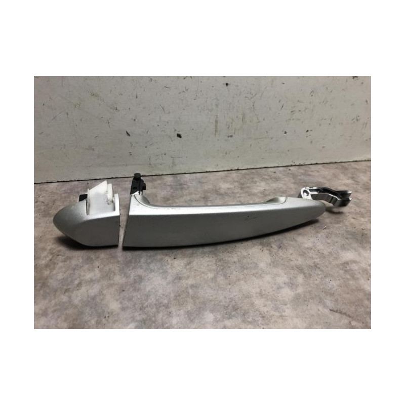 Poignee porte arriere gauche BMW SERIE 1 E87 PHASE 2 d’occasion