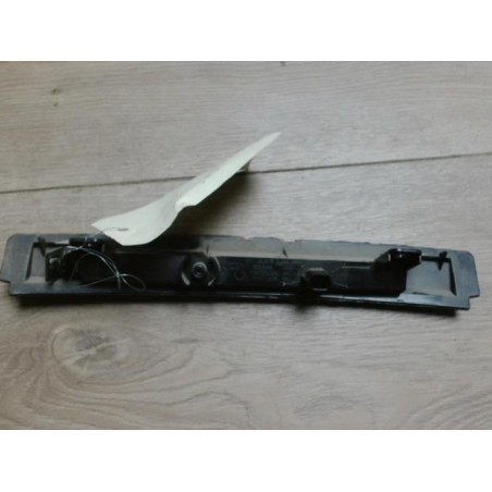 Feu arriere stop central RENAULT CLIO 4 PHASE 1 d’occasion