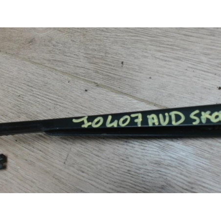 Bras essuie glace avant droit SKODA FABIA 1 PHASE 1 d’occasion