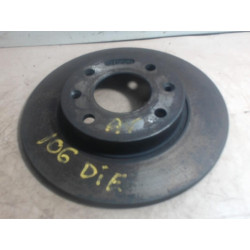 Disque avant droit (freinage) PEUGEOT 106 PHASE 1 d’occasion