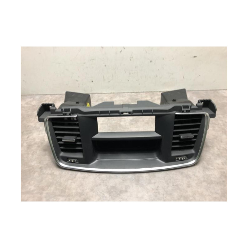 Aerateur tableau de bord PEUGEOT 508 1 SW PHASE 1 BREAK d’occasion
