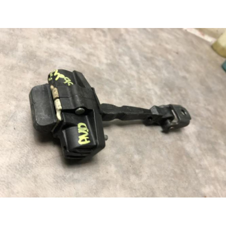 Tirant de porte avant droit RENAULT CLIO 4 PHASE 1 BREAK d’occasion