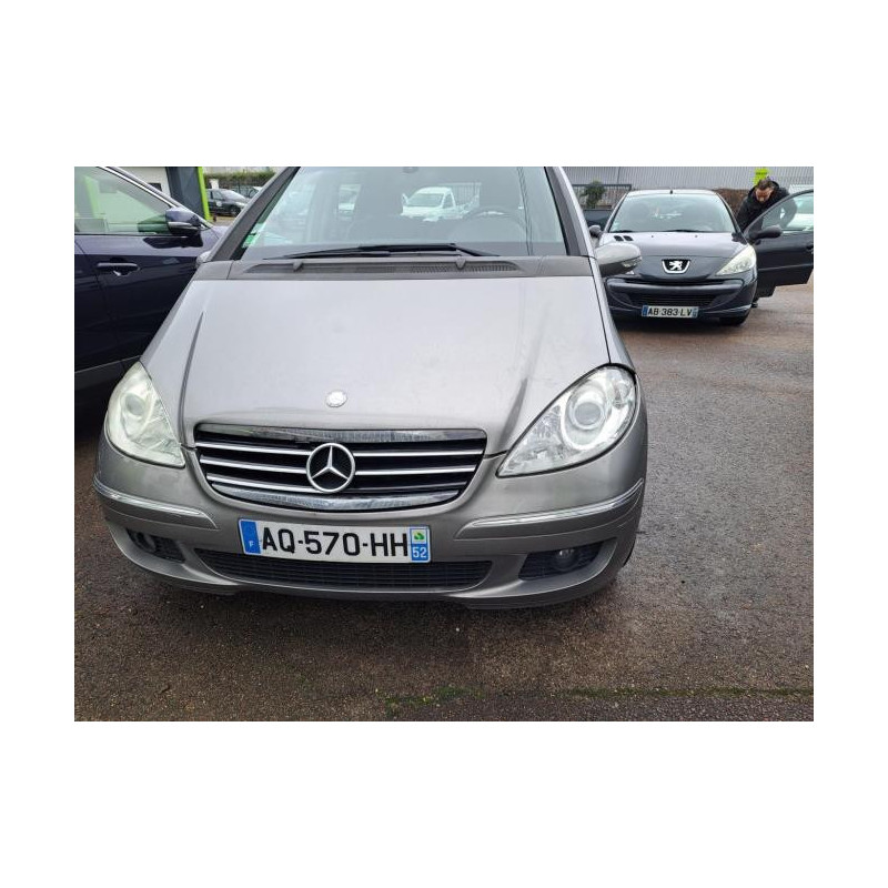 Bras essuie glace avant droit MERCEDES CLASSE A 169 PHASE 1 d’occasion