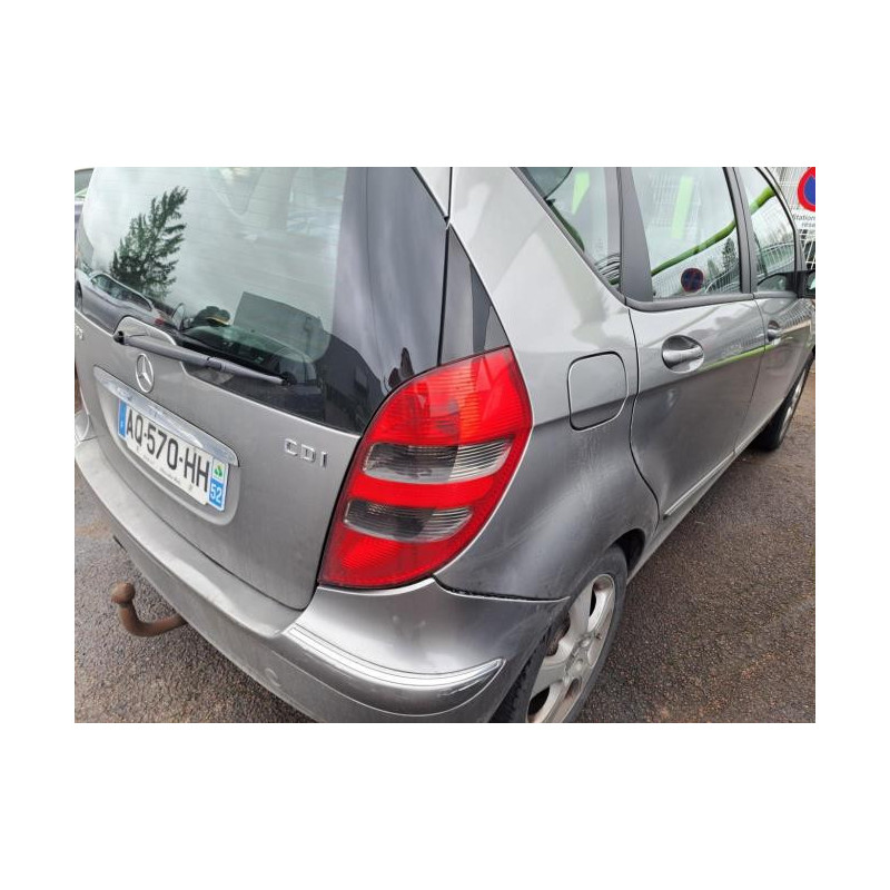 Bras essuie glace avant droit MERCEDES CLASSE A 169 PHASE 1 d’occasion