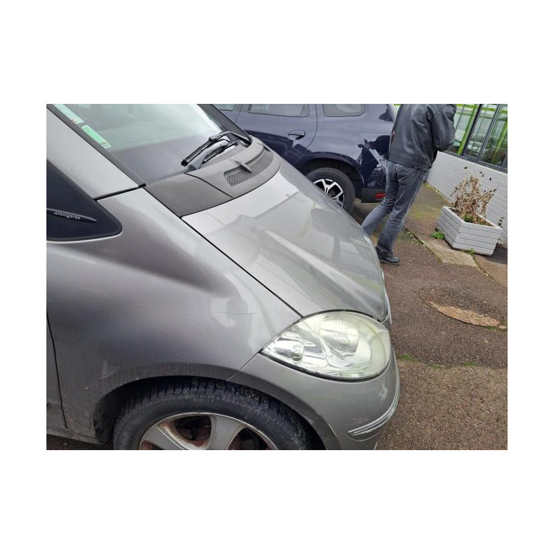 Bras essuie glace avant droit MERCEDES CLASSE A 169 PHASE 1 d’occasion