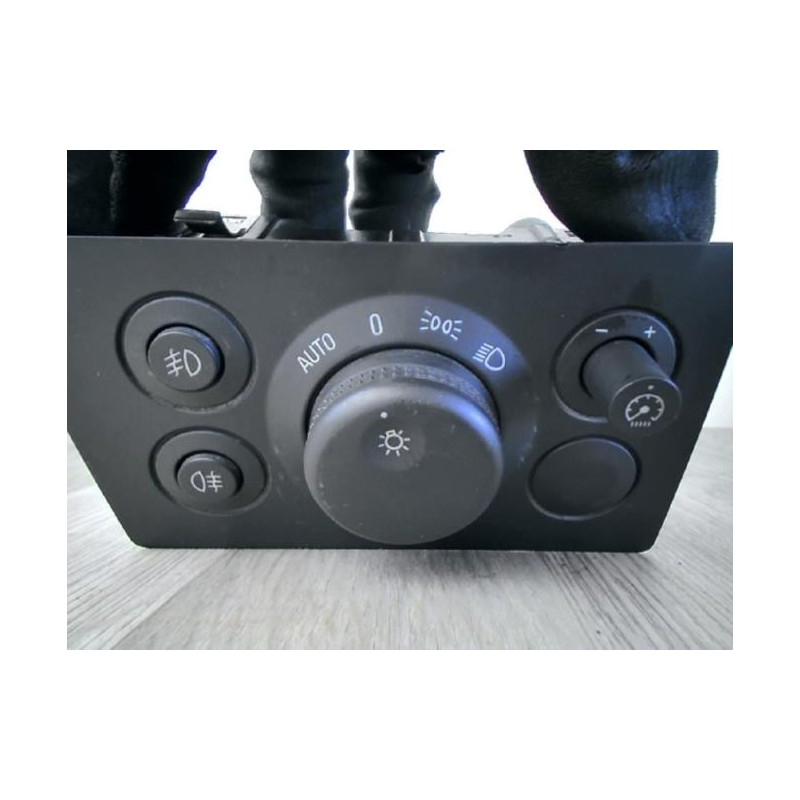 Commande de phare OPEL ZAFIRA B PHASE 2 d’occasion