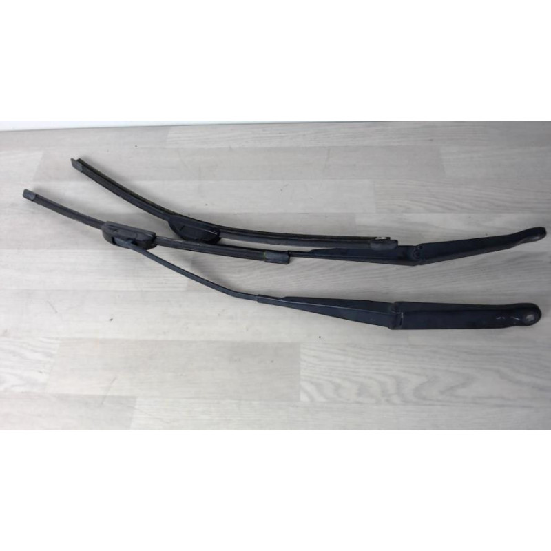 Bras essuie glace avant FIAT PUNTO 2 PHASE 2 d’occasion