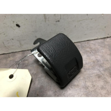 Poignee d'ouverture de capot MITSUBISHI L 200 2 d’occasion