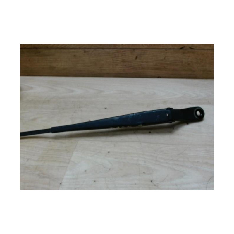 Bras essuie glace avant droit PEUGEOT 207 PHASE 2 d’occasion