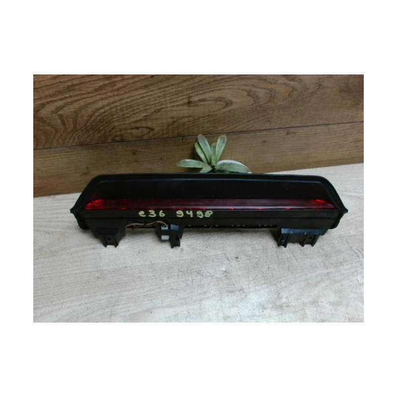 Feu arriere stop central BMW SERIE 3 E36 TOURING BREAK d’occasion