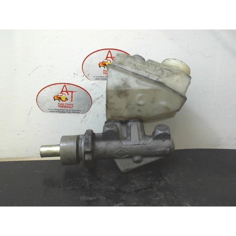 Maitre cylindre (freinage) RENAULT KANGOO I PHASE 2 d’occasion