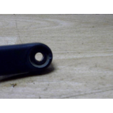 Bras essuie glace avant droit SKODA OCTAVIA 2 PHASE 1 d’occasion