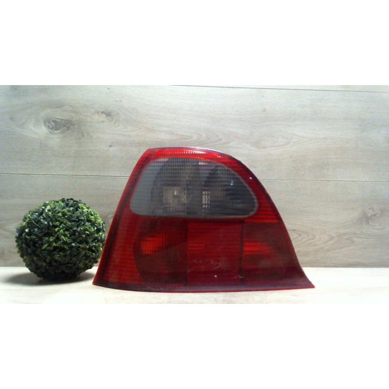 Feu arriere principal gauche (feux) ROVER 200 2 d’occasion