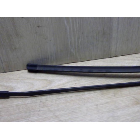 Bras essuie glace avant droit PEUGEOT 5008 1 PHASE 1 d’occasion