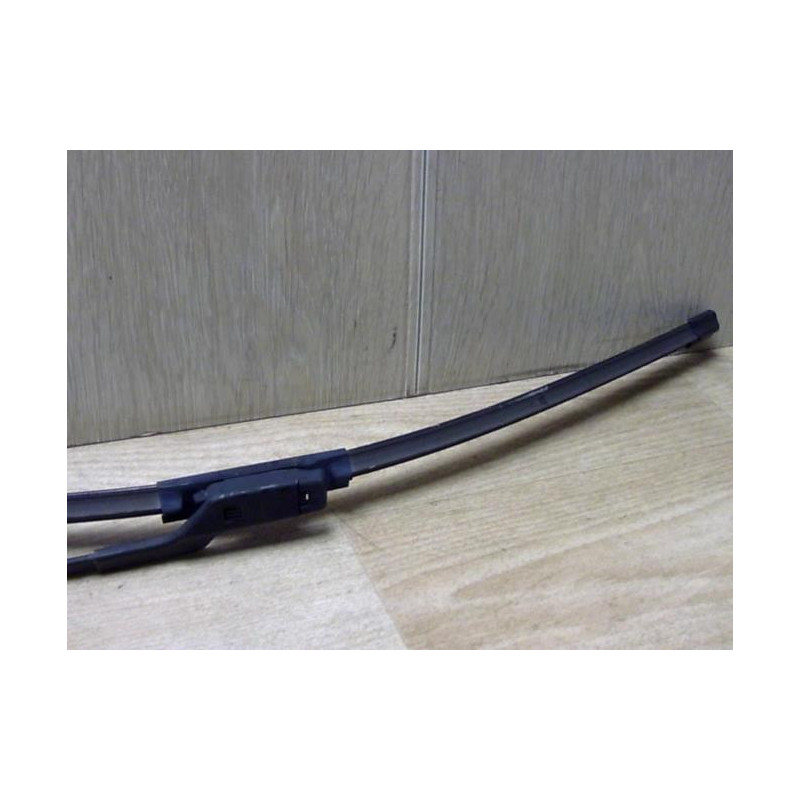 Bras essuie glace avant droit PEUGEOT 5008 1 PHASE 1 d’occasion