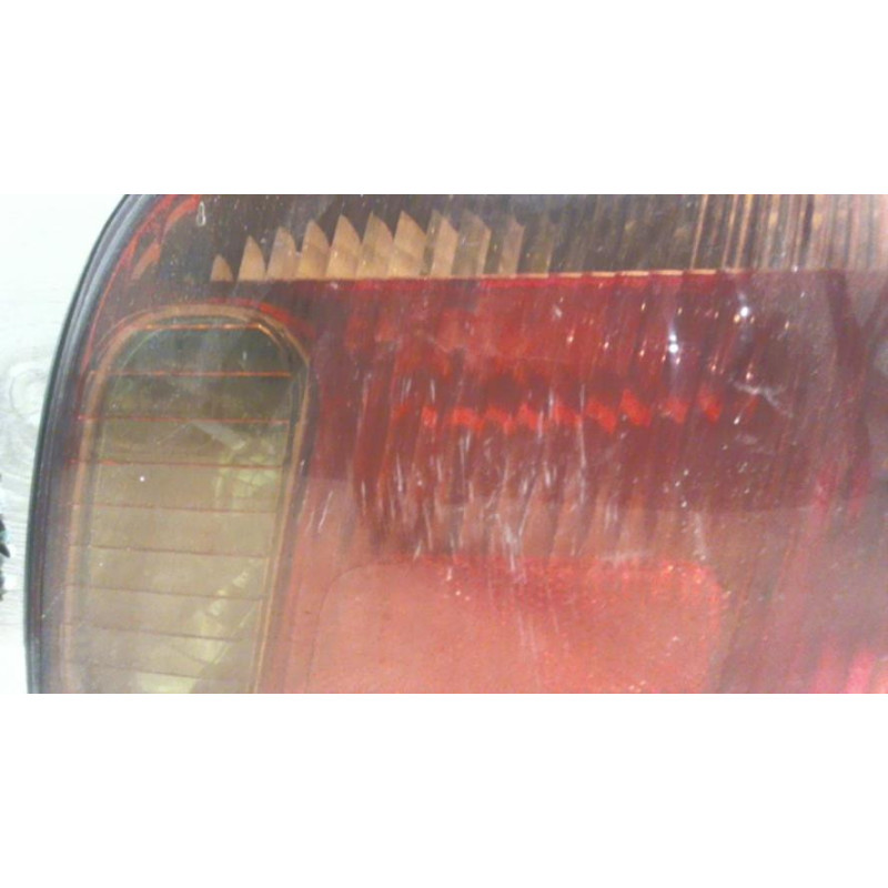 Feu arriere principal droit (feux) TOYOTA YARIS 1 PHASE 2 d’occasion
