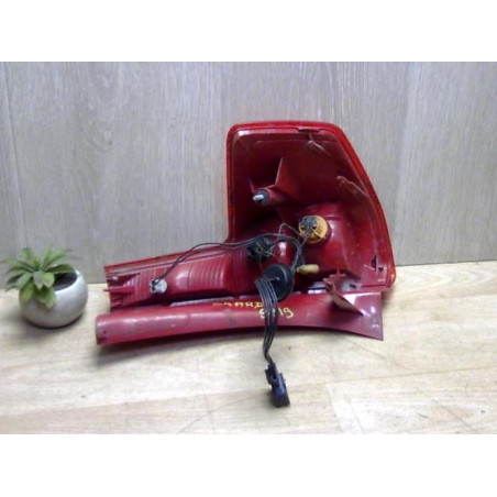 Feu arriere principal droit (feux) CITROEN C4 1 PHASE 1 d’occasion