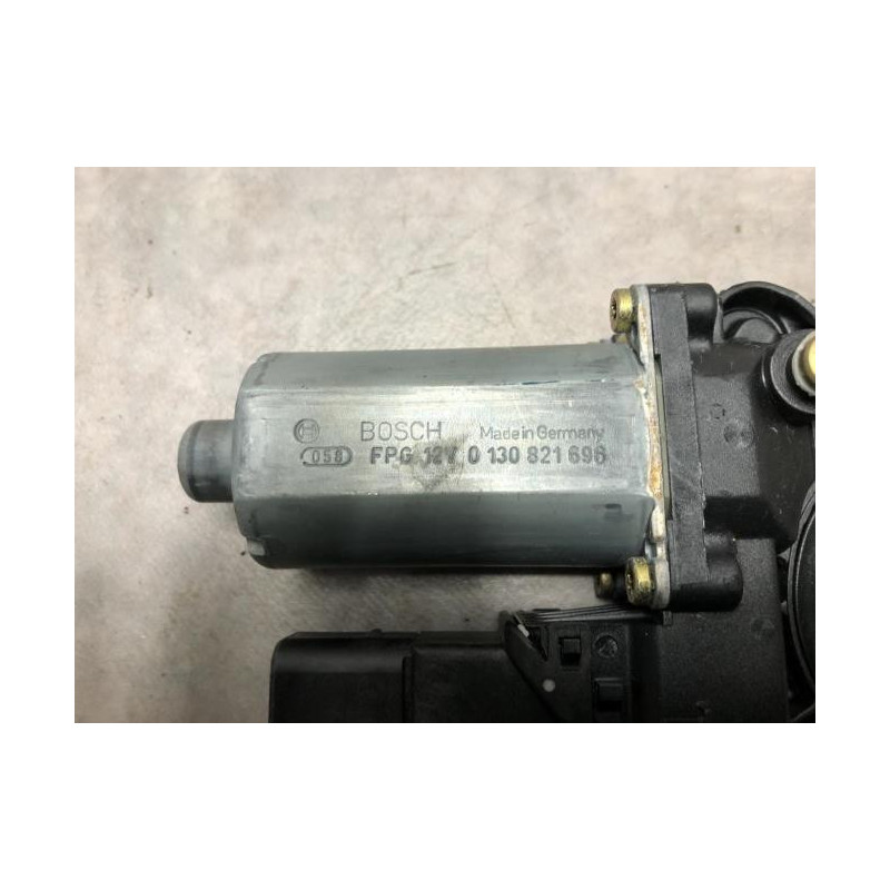 Moteur leve vitre arriere droit VOLKSWAGEN PASSAT 4 PHASE 2 d’occasion