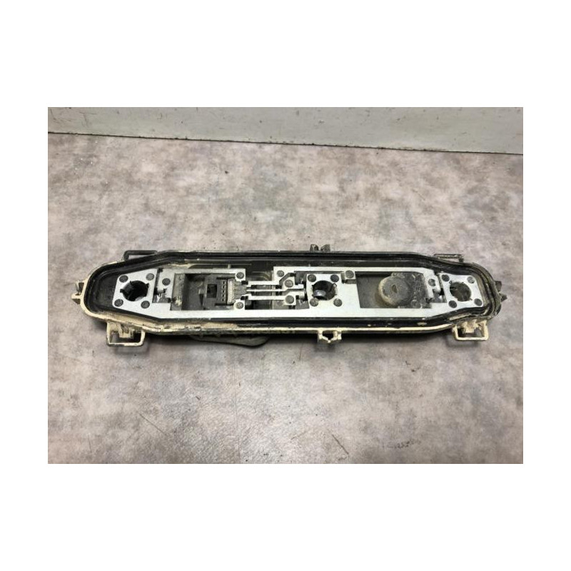 Platine feu arriere droit RENAULT KANGOO 2 PHASE 1 d’occasion
