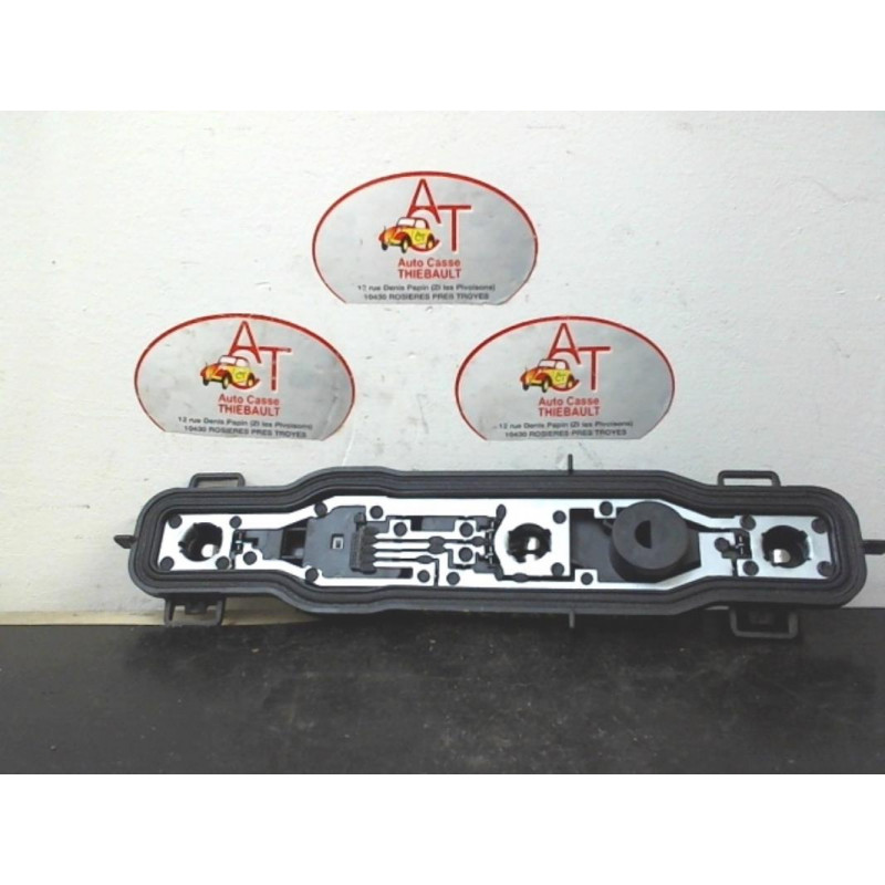 Platine feu arriere gauche RENAULT KANGOO II d’occasion