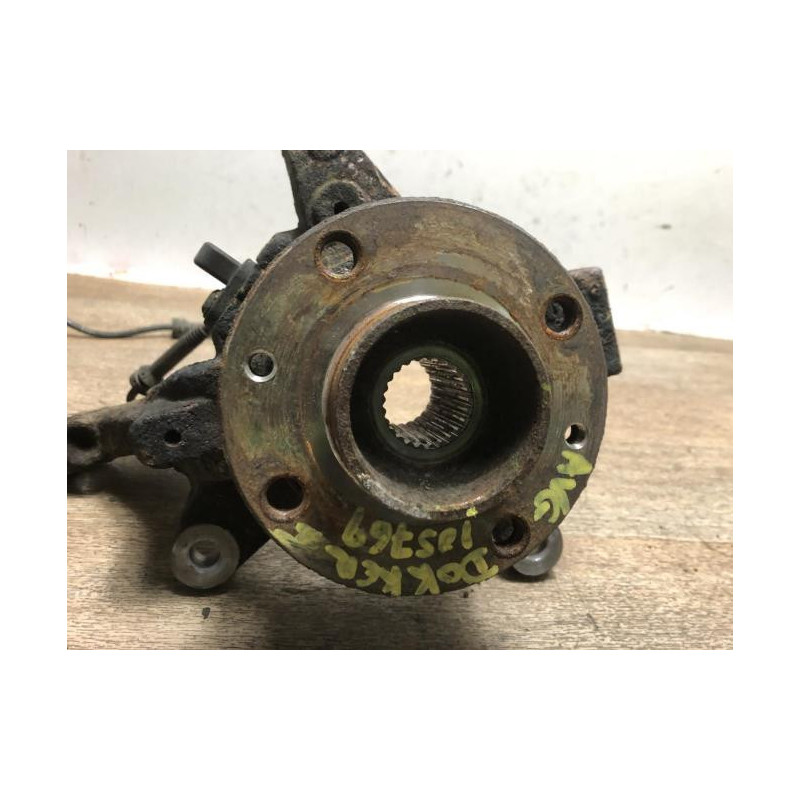 Fusee avant gauche DACIA DOKKER PHASE 1 d’occasion