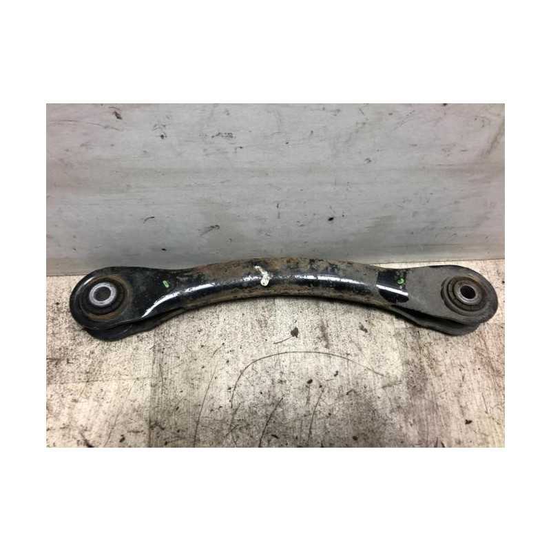 Bras de suspension arriere droit FORD KUGA 1 d’occasion
