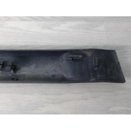 Baguette de porte arriere gauche  RENAULT SCENIC 2 PHASE 1 d’occasion