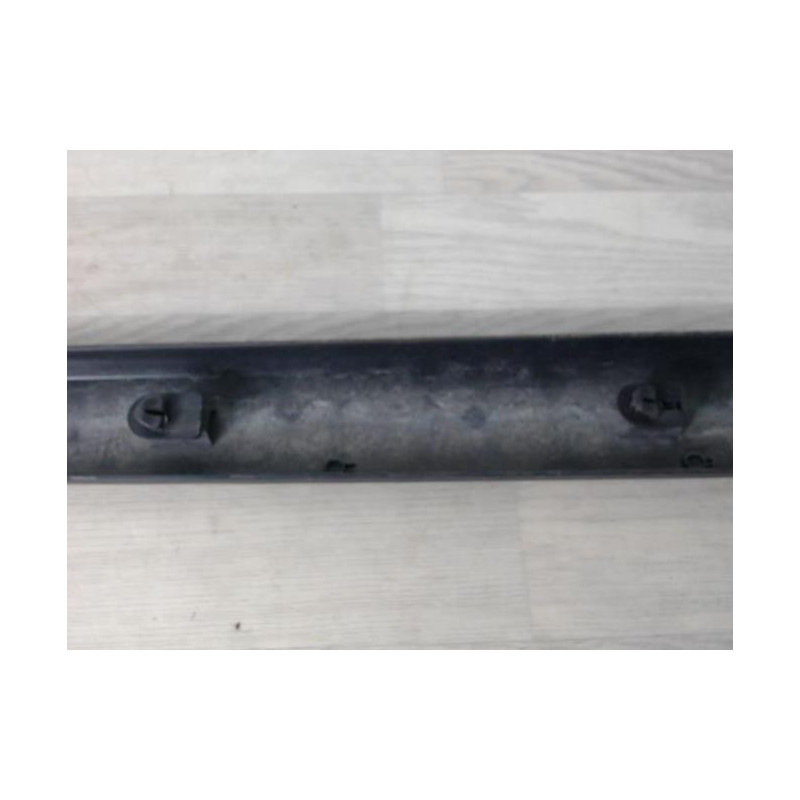 Baguette de porte arriere gauche  RENAULT SCENIC 2 PHASE 1 d’occasion