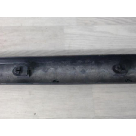 Baguette de porte arriere gauche  RENAULT SCENIC 2 PHASE 1 d’occasion