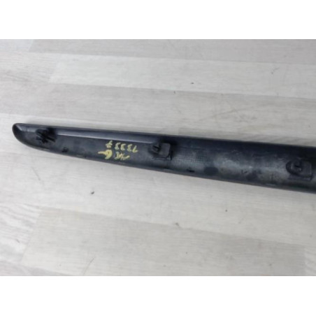 Baguette de porte arriere gauche  RENAULT SCENIC 2 PHASE 1 d’occasion
