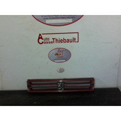 Calandre PEUGEOT 309 d’occasion