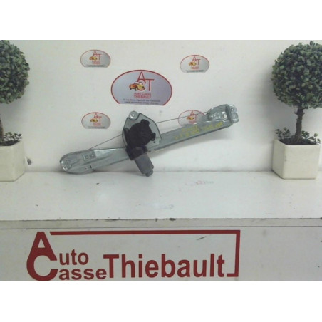 Leve vitre electrique arriere droit RENAULT CLIO III ESTATE PHASE 1 d’occasion