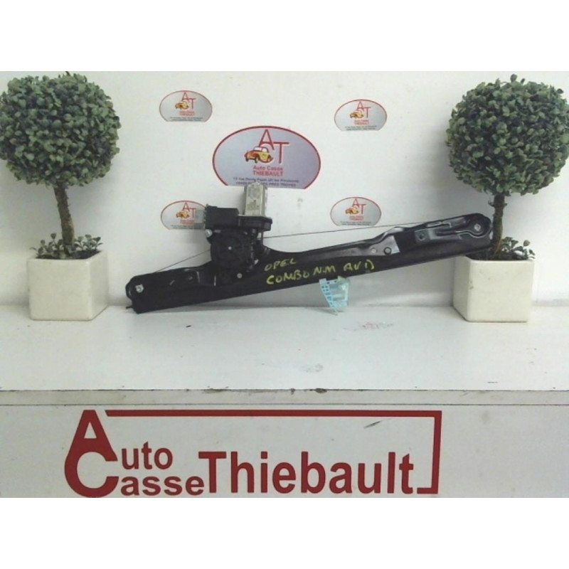Leve vitre electrique avant droit OPEL COMBO (A) d’occasion